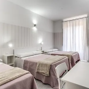 Pensjonat Altadomus Rzym