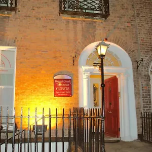 Hotel Baggot Court Townhouse Dublin