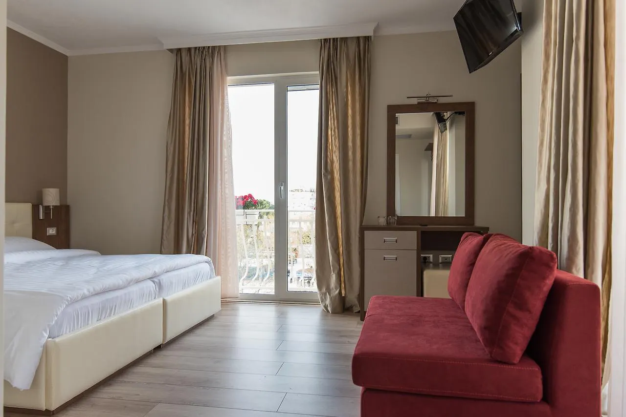 Keit Hotel Тирана Албания